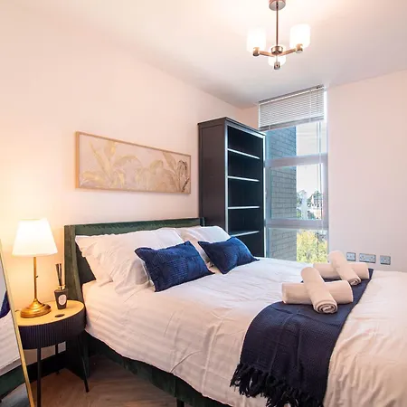 Apartman Central Leeds Apartment With Balcony Sleeps 6 Near Lgi Leeds