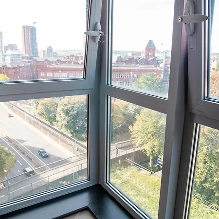 Apartman Central Leeds Apartment With Balcony Sleeps 6 Near Lgi