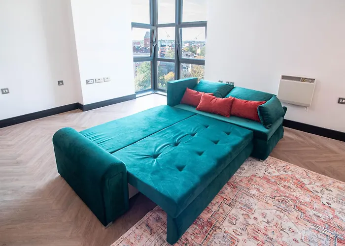 Luxury 2 Bed In Sleeps 6 Апартаменти *